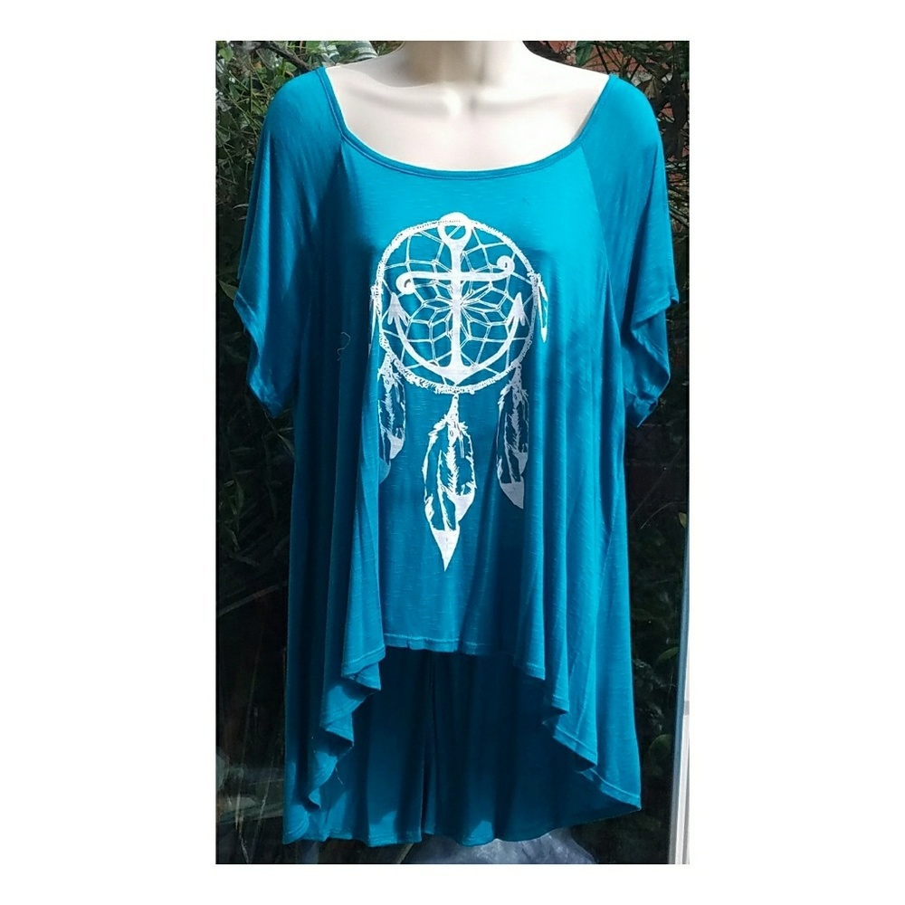 - Plus Size Dream Catcher Teal Top. NWT